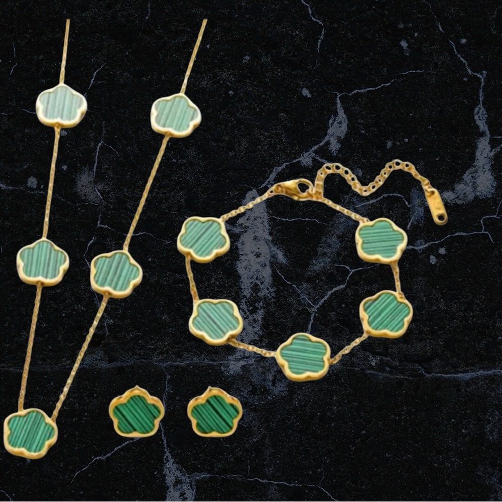 Teal Clover Jewelry Set